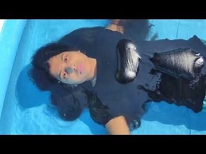 Underwater faceup mouth bubbles dunking