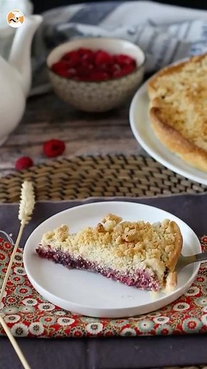 Red fruit crumble tart: crispy, melting and quick!