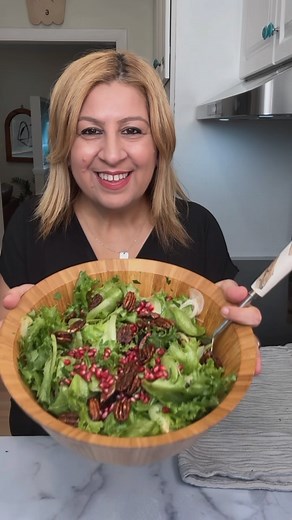 117K views · 798 reactions | FIGS AND POMEGRANATE SALAD! If you are...