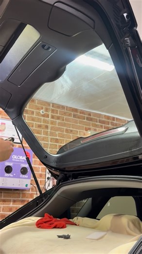 🏁 Installing Rear Windscreen Tint 🏁 . 🏎 Global QDP Ceramic 📞 0449 660 910 🌏 alexswindowtinting.com.au Alex’s Window Tinting | Alex's Window Tinting
