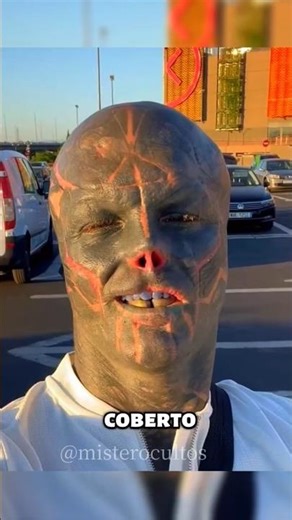 Um alienígena real? Escolhas difíceis 😱 #tatuagem #fyp #shortvideo