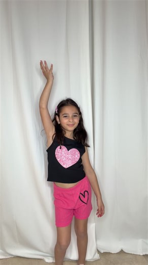 Tracy on Instagram: "Love this dance trend! 💃 #viral #trend #foryou #dance"