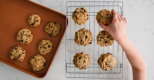 ‘The Cookie Swap Special’: How to make the best holiday cookies