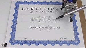 Awesome Automatic Drawing Machine ;) جهاز رسم رائع by Evil Mad Scientist Laboratories | WOW