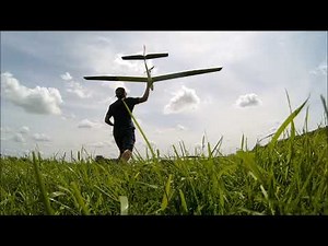 Flying Multiplex Alpha rc glider