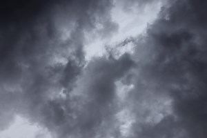 Devastating Weather in the US: 42 Dead and Thousands Affected