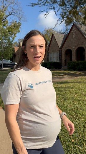 Plantar Fasciitis holding you back? Don’t let foot pain derail your training. Here’s how we help runners stay strong and keep moving without ignoring what your body’s telling you. Reduce • Mobilize • Reload Lower mileage & mix in cross-training •Great toe extension stretch to improve push-off mechanics •Toe yoga in single-leg stance for stability from the ground up •Split squat heel raises to rebuild tissue tolerance Stronger feet. Better stride. Less pain. Save this video for future reference, 