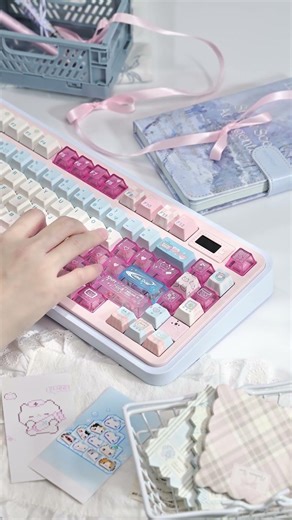 Electronic Meow Meow＞𐋣＜ #keyboard #desksetup #mechanicalkeyboard #keycaps #customkeyboard #kawaii