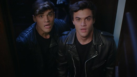 376K views · 2.6K reactions | No one wants to date a mummy… just ask the Dolan Twins.  | MTV | Facebook