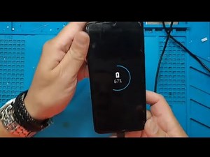 Motorola phone only charges when turned off - see how to fix it 👍