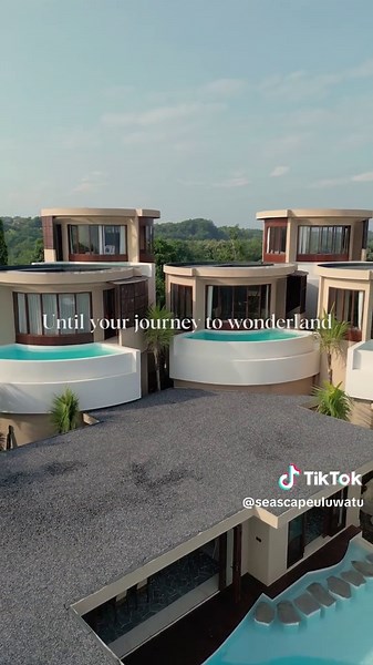 The tides are turning and the dream is near — in just 3 days, the most awaited luxurious resort, Seascape Uluwatu will unfold. Calling you closer to a new chapter of escape and serenity. Who would you love to share this moment with at Seascape Uluwatu? 💙 Tag them below and don’t miss your chance to book now with our limited-time opening promo before it slips away! — Seascape Uluwatu Luxury Resort in Uluwatu Designed for Lasting Memories Resort Bali 📍 Jl. Labuansait, Pecatu, Badung #SeascapeUlu