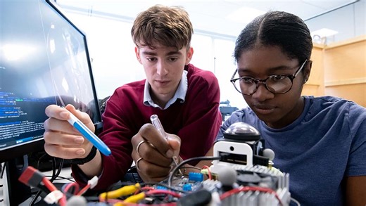 Computer Science and Artificial Intelligence (with an industrial placement year) BSc (Hons) at the University of Sussex