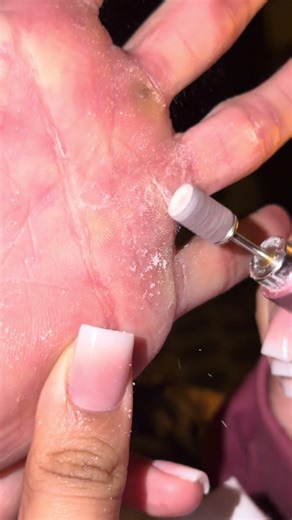 This texture is extremely satisfying🤚🏼