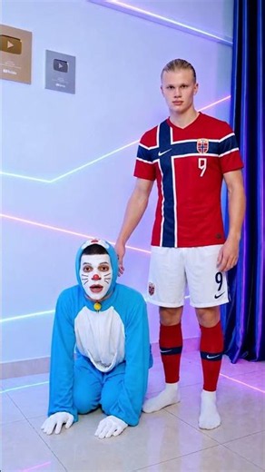 Messi’s puppies vs. Mbappé’s kittens — which pet do you prefer? | Cosplay parody #football #Ronaldo