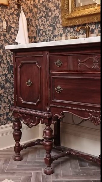 Green buffet makeover into vintage vanity for thrifty style tips