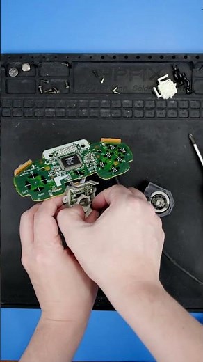 Rebuilding a Floppy N64 Thumbstick