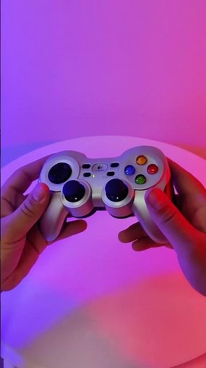 Monster Pusat Clutch vs. Logitech F710 Gamepad: Which is Better?