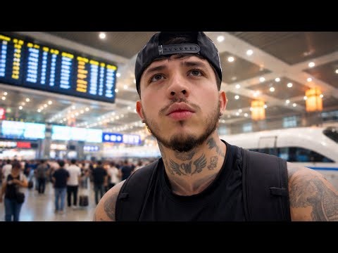 THIS IS WHAT A TRAIN STATION IN CHINA - CHANGSHA LOOKS LIKE 😲 | WESTCOL