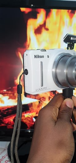 Nikon Coolpix S9700: Capturez vos souvenirs en Full HD