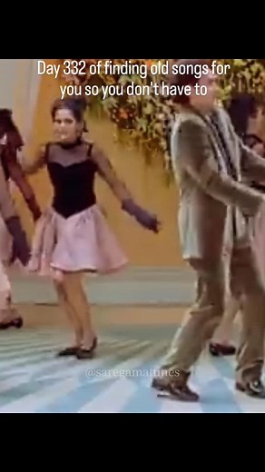 1.4K views · 2.5K reactions | Finding old songs that you probably forgot about . #songs #bollywoodsongs #oldsongs #liveperformance #lovesongs #oldera #saregamatunes | saregamatune | Facebook