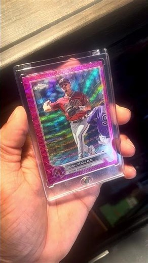 Topps 2022 chrome update Josh Rojas (parallel refractor crd)