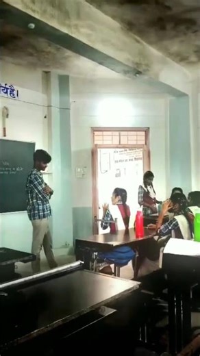 Cheaters Intro Reel In School #schoolvlog