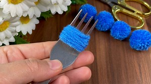 Great on a fork 🤩 easy pom pom making, you'll love it! #pompom #knitting | Knitting & Crochet World