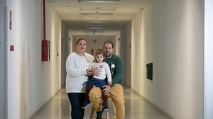 Daniela and Antonio’s story: The girl with an inoperable tumor and the doctor who would not give up