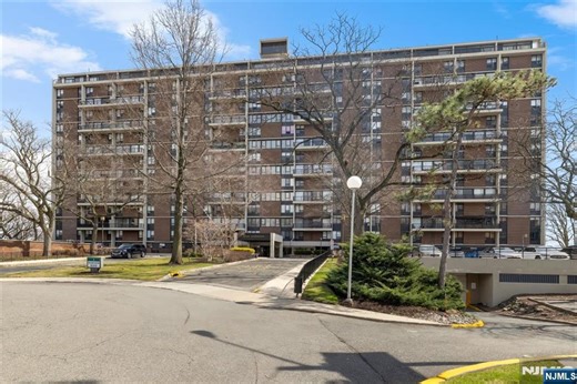 1 Horizon Road 1209 #1209, Fort Lee, NJ 07024 - MLS 26009803 - Coldwell Banker