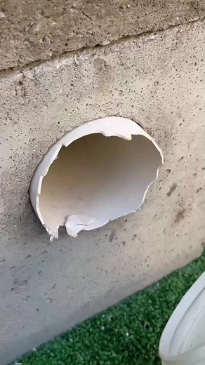 1.2M views · 2K reactions | Technique for fixing broken pipes in the wall #tools #construction | Estella Simmon | Facebook