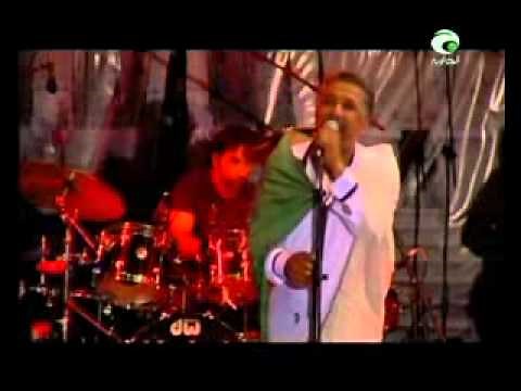 cheb khaled hana hana au concert d 'oran 5 juillet 2012.wmv -