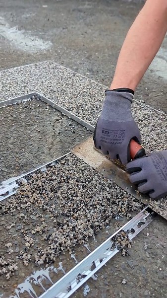 How to Create Stunning Resin Bound Designs With Tiling Trims