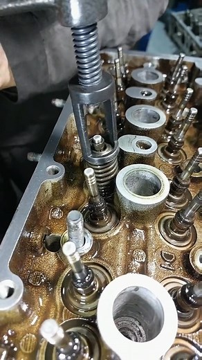 valve lock opening #repairengine #mechanicalengineering #carrepair | Stewart Ethan