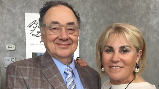 Family offers $10 million reward in Barry and Honey Sherman's case