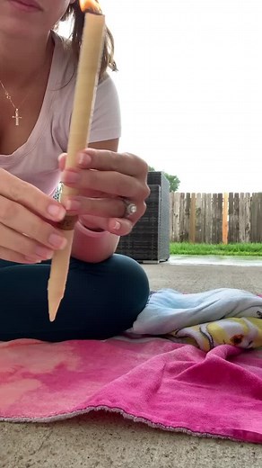Discover the Benefits of Hopi Ear Candles