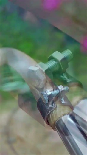 Connecting pipes using strong hose for secure and flexible joint