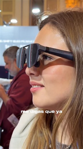 Aziel Medina on Instagram: "el futuro de las consolas portátiles podría ser agregar unos lentes y que simulen tener tu pantalla o monitor frente a ti 👓🎮 creo que simplificaron la idea buscando algo cómodo para el usuario y que podría convertirse en uno de los mejores gadgets para gaming… ¿qué opinas? El prototipo fue presentado por @asusmx en el CES #tecnologia #tech #ces #gaming"