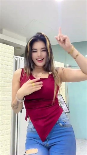 Nepali lokdohri song​ Jhuto Haina Sunkeshari Khem Century ‪, Deepika Bayambu Magar