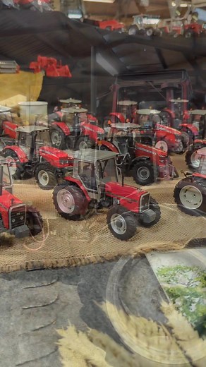 2.9K reactions · 174 shares | Inside the Massey Ferguson shed at the recent The Newark Vintage Tractor & Heritage Show. A sea of red - and a few other colours. #tractor #masseyferguson #tractors #farming | Paul Simpson | Facebook