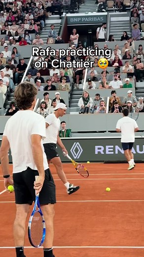 The King has returned 🎾🇪🇸 @Rafael Nadal #RolandGarros #SportsTikTok #RafaNadal #Nadal #RafaelNadal #RolandGarros2024