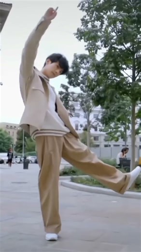 [Luoyunxi]🌸 Cutest Moments of Luo Yunxi 💖When Luo Yunxi Smiles, Hearts Melt ✨#luoyunxi #罗云西 #shorts