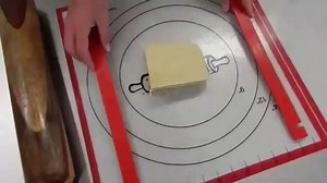 Get your DoughEZ Dough Rolling System just in time to bake holiday cookies, pies, breads, & more! Use code FallDough for 20% off! | DoughEZ