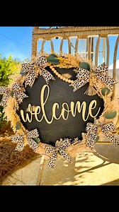 Cheetah print bows 🎀🐆 | Painted by Mandy