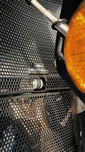 Yamaha R9 Evotech Performance Radiator & Header Guard #Yamaha #yzfr9 #evotechperformance #sportbike