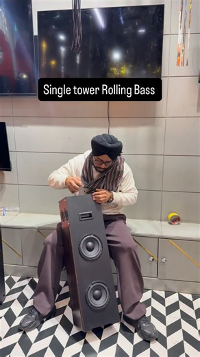 FlowBeats - King of Bass 👑 on Instagram: "Single tower Rolling Bass @flowbeats.in 🔈🔈 FLOWBEATS 🔈🔈 Hum speaker Nahi bechte Bass se Duniya Hilate Hai For online order in INDIA 🇮🇳 Or worldwide 🌍 🙏🏻Please WhatsApp on 📲 9353900300 , 9113200700 , 9582320146 📇ADDRESS…….. Rz 119, Ravi nagar extension, Near keshopur sabzi Mandi gate no 1 front Road, opposite gas godown Metro station ~ Krishna park extension (Magenta line ) 👀Search on google (FLOWBEATS ) 🚫 NO COD 🚫 #speaker #towerapeaker"