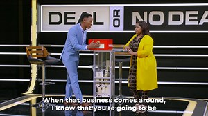 No strategy. No expectations. Just vibes... and R5,820 to show for it! Zama may have opened the wrong boxes, but she’s got a story to tell and a smile to match. What would you do if you had to think on your feet like Zama? Would you wing it or stick to a strategy? #DealOrNoDealZA | Deal or No Deal South Africa
