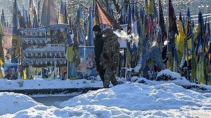 Guerre en Ukraine : Kiev annonce que la Russie lui a remis 1000 nouveaux corps de soldat ukrainiens - RTBF Actus