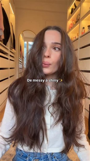 Andie Ella on Instagram: "Routine brushing @dysonbeauty_fr @dyson_fr 🤍 Collaboration commerciale"