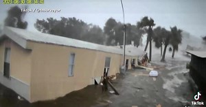 Home Gets Destroyed in Horseshoe Beach by Idalia