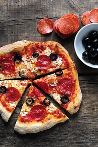 Pepperoni & Black Olive Pizza